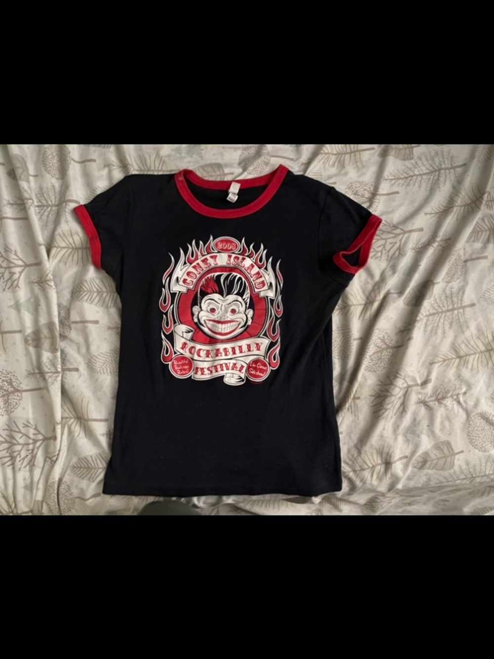 Black & Red Rockabilly Graphic Women’s Tee
